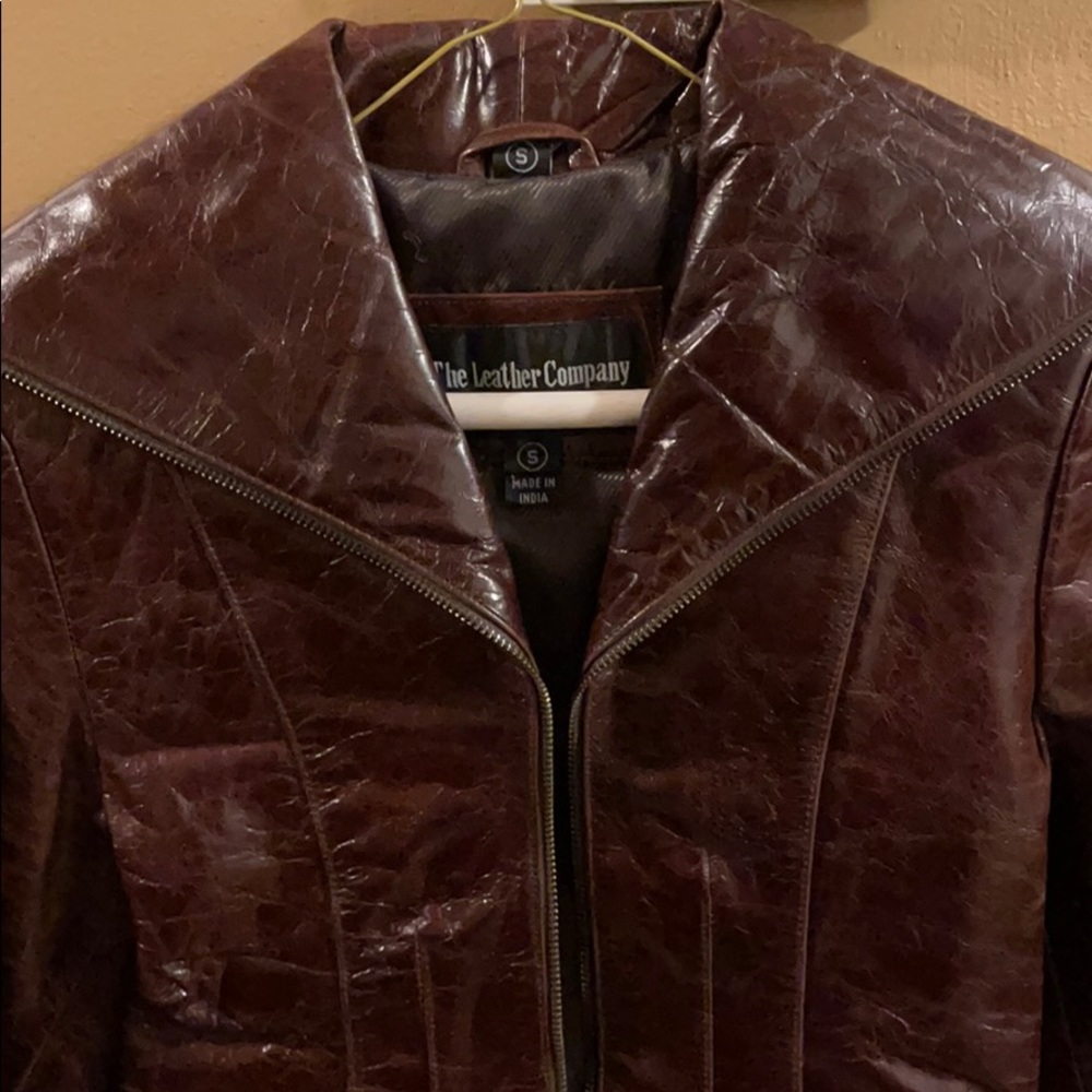Leather jacket - Picture 3 of 3